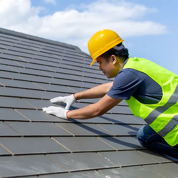 Why Auburn Homeowners Choose Auburn Roofing Contractors for Standing Seam Metal Roofing Service?